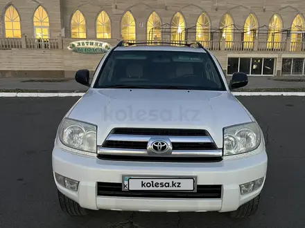 Toyota 4Runner 2005 года за 10 500 000 тг. в Уральск – фото 2