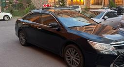 Toyota Camry 2016 года за 11 000 000 тг. в Астана – фото 2