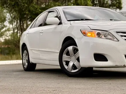 Toyota Camry 2011 года за 5 200 000 тг. в Уральск – фото 4