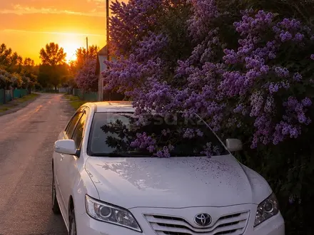 Toyota Camry 2011 года за 5 200 000 тг. в Уральск – фото 9