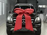 Mercedes-Benz GL 400 2014 годаfor18 700 000 тг. в Астана