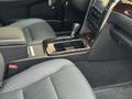 Toyota Camry 2015 года за 11 700 000 тг. в Шымкент – фото 3