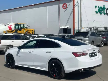Chevrolet Malibu 2018 года за 7 000 000 тг. в Алматы – фото 5