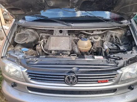 Volkswagen Caravelle 1993 года за 6 000 000 тг. в Кокшетау – фото 14