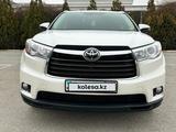 Toyota Highlander 2016 года за 21 500 000 тг. в Актау – фото 5