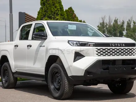 Toyota Hilux Comfort 2026 года за 27 890 000 тг. в Алматы – фото 3