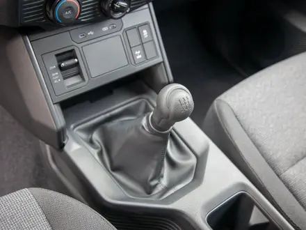 Toyota Hilux Comfort 2026 года за 27 890 000 тг. в Алматы – фото 35
