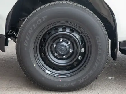 Toyota Hilux Comfort 2026 года за 27 890 000 тг. в Алматы – фото 18