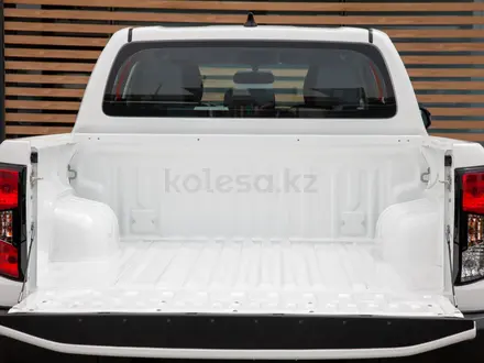 Toyota Hilux Comfort 2026 года за 27 890 000 тг. в Алматы – фото 8