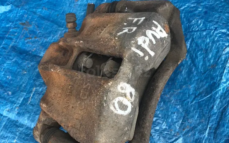 Передний суппорт AUDI 80 за 15 000 тг. в Петропавловск