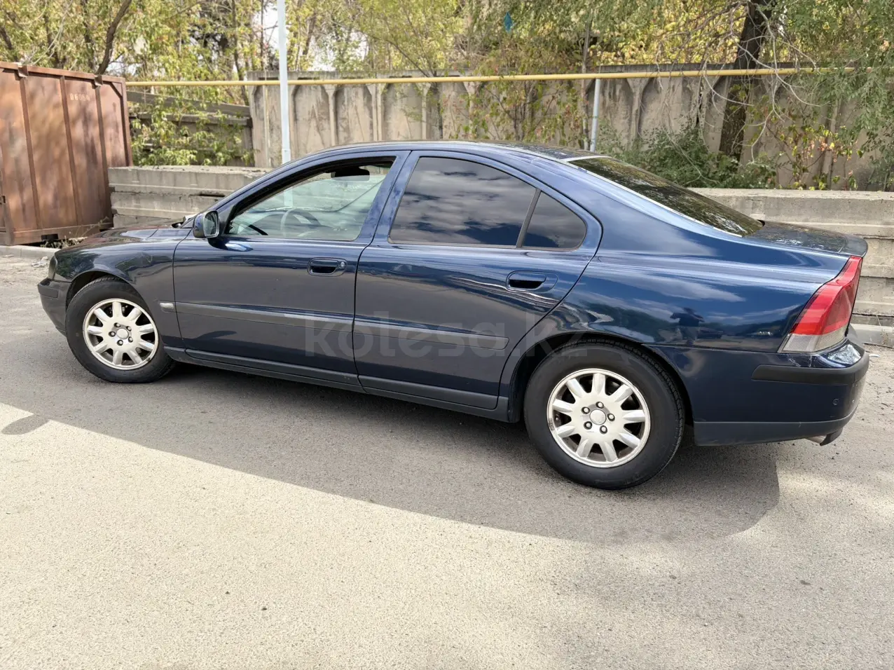 Volvo S60, 2001