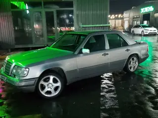 Mercedes-Benz E 280