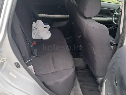 Toyota Yaris 2005 года за 3 300 000 тг. в Алматы – фото 8