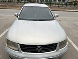 Volkswagen Passat 2001 годаfor1 700 000 тг. в Туркестан – фото 5