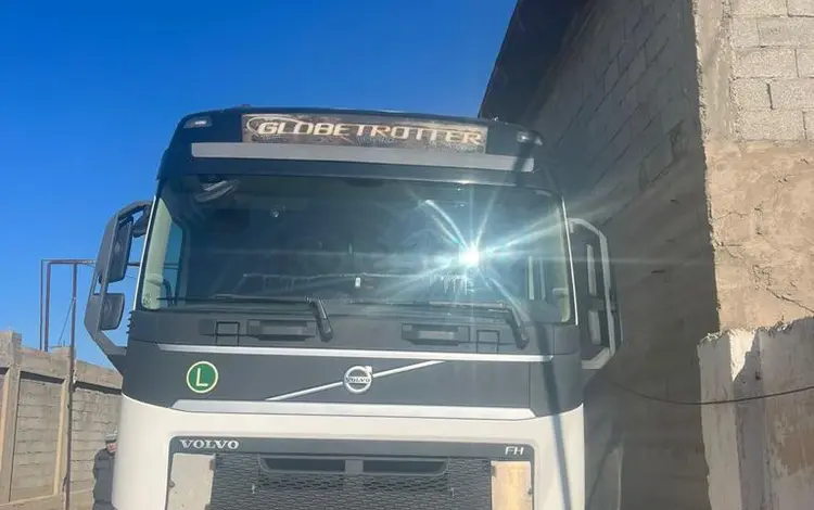 Volvo  FH 2015 года за 39 000 000 тг. в Алматы