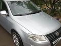 Volkswagen Passat 2009 года за 4 500 000 тг. в Костанай – фото 14