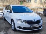 Skoda Octavia 2019 года за 9 000 000 тг. в Атырау – фото 2