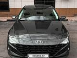 Hyundai Elantra 2023 года за 11 200 000 тг. в Астана – фото 3