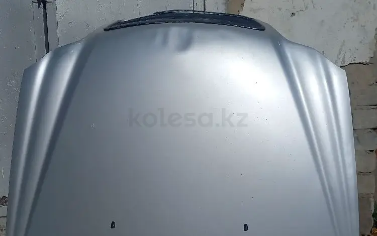Капот за 20 000 тг. в Павлодар