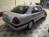 Mercedes-Benz C 220 1997 годаfor1 950 000 тг. в Алматы – фото 3