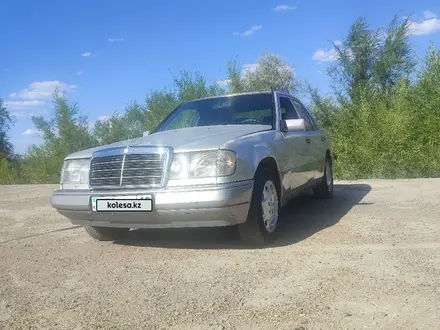 Mercedes-Benz E 230 1990 года за 1 200 000 тг. в Аягоз – фото 2