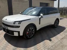 lynk-and-co 900, 2025
