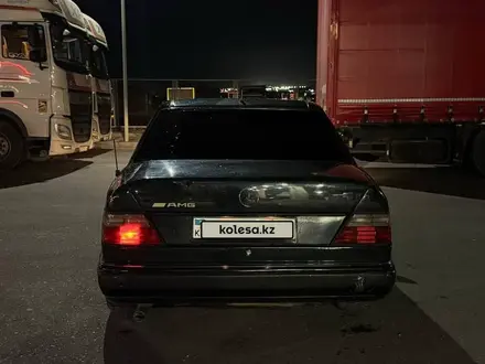 Mercedes-Benz E 230 1990 года за 1 100 000 тг. в Талдыкорган – фото 4