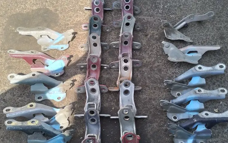 Петля шарнир топса капота и двери Тойота Камри 20үшін1 000 тг. в Алматы