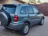 Toyota RAV4 2004 года за 6 000 000 тг. в Алматы – фото 3