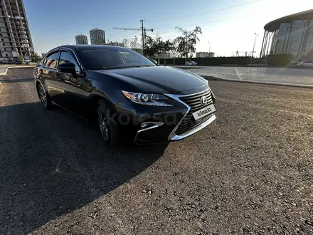 Lexus ES 250 2017 года за 16 000 000 тг. в Астана – фото 4