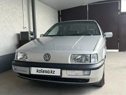 Volkswagen Passat 1990 года за 1 600 000 тг. в Шымкент