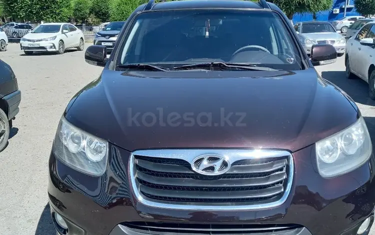 Hyundai Santa Fe 2012 годаүшін8 499 000 тг. в Караганда