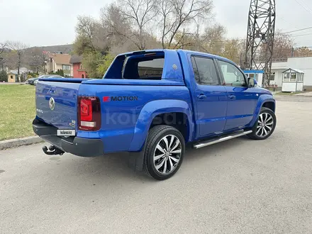 Volkswagen Amarok 2018 года за 19 200 000 тг. в Алматы – фото 6