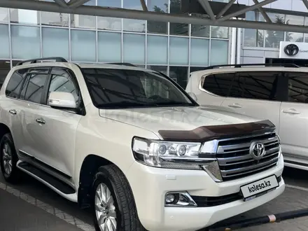 Toyota Land Cruiser 2017 года за 31 000 000 тг. в Алматы – фото 4