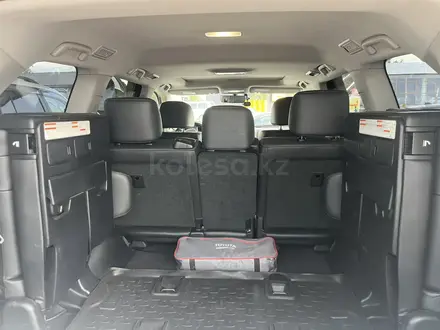 Toyota Land Cruiser 2017 года за 31 000 000 тг. в Алматы – фото 10