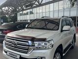 Toyota Land Cruiser 2017 годаүшін31 000 000 тг. в Алматы