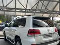 Toyota Land Cruiser 2017 года за 31 000 000 тг. в Алматы – фото 6