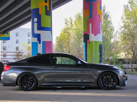 BMW M4 2015 года за 27 000 000 тг. в Алматы – фото 2