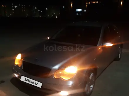 Mercedes-Benz C 200 2001 года за 3 500 000 тг. в Актау – фото 8