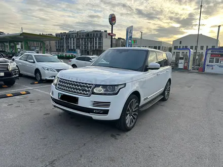 Land Rover Range Rover 2014 года за 21 000 000 тг. в Алматы – фото 2