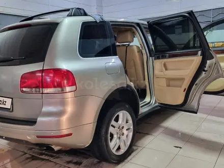 Volkswagen Touareg 2003 года за 4 200 000 тг. в Астана – фото 5