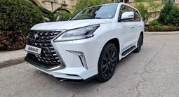 Lexus LX 570 2021 годаfor61 900 000 тг. в Алматы – фото 2