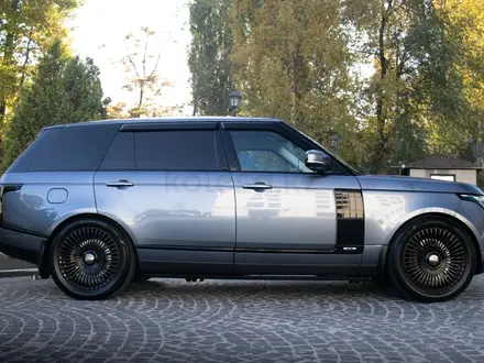 Land Rover Range Rover 2018 года за 43 500 000 тг. в Алматы – фото 11