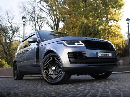 Land Rover Range Rover 2018 года за 43 500 000 тг. в Алматы – фото 3
