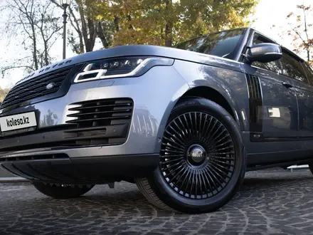 Land Rover Range Rover 2018 года за 43 500 000 тг. в Алматы – фото 4