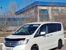Nissan Serena, 2013