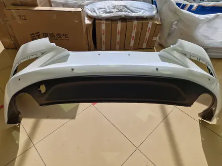 Бампер новый задний Белый JAC J7 оригинал за 160 000 тг. в Караганда