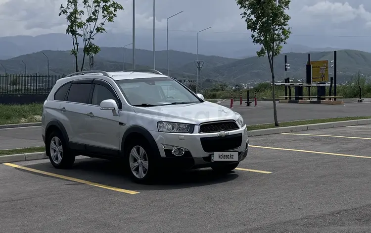 Chevrolet Captiva 2012 года за 5 100 000 тг. в Алматы
