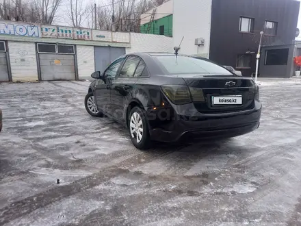 Chevrolet Cruze 2013 года за 3 700 000 тг. в Костанай – фото 3