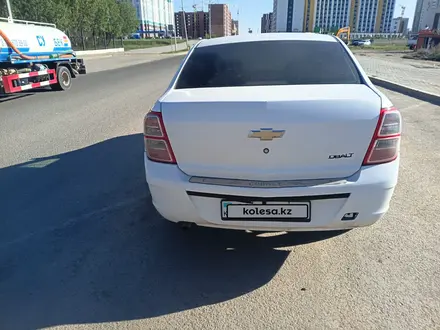 Chevrolet Cobalt 2014 года за 2 500 000 тг. в Астана – фото 3